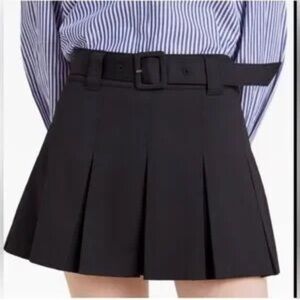 Cinq a Sept Elegant Black Mini Skirt